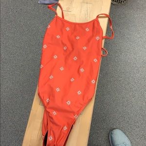 Patterned tie back jolyn